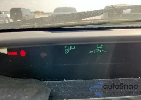 2010 Toyota Prius from USA, damaged, VIN JTDKB20U187805915